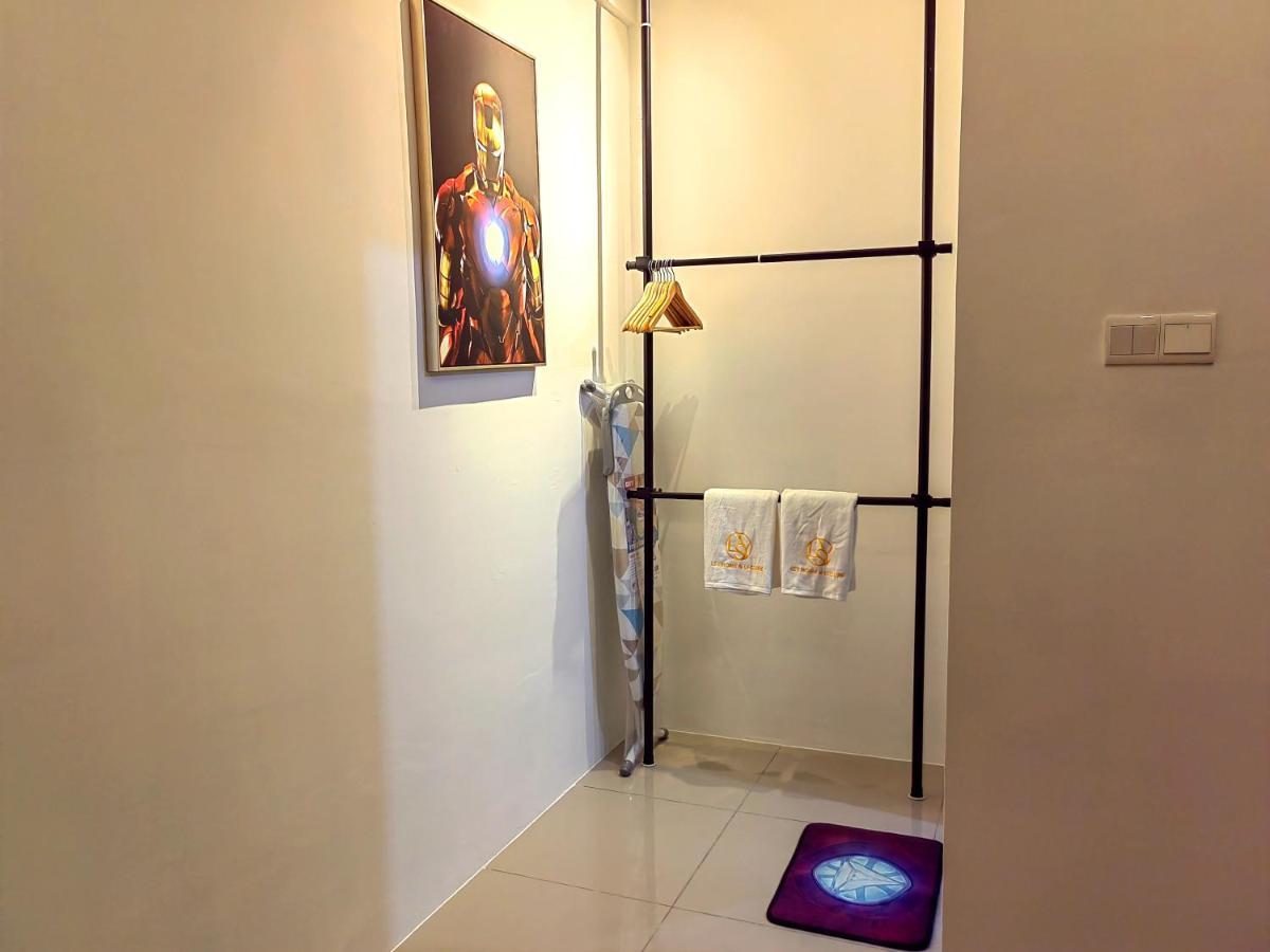 8Scape Residences Batman Vs Ironman@Lsy Home & Leisure ยะโฮร์บาห์รู ภายนอก รูปภาพ