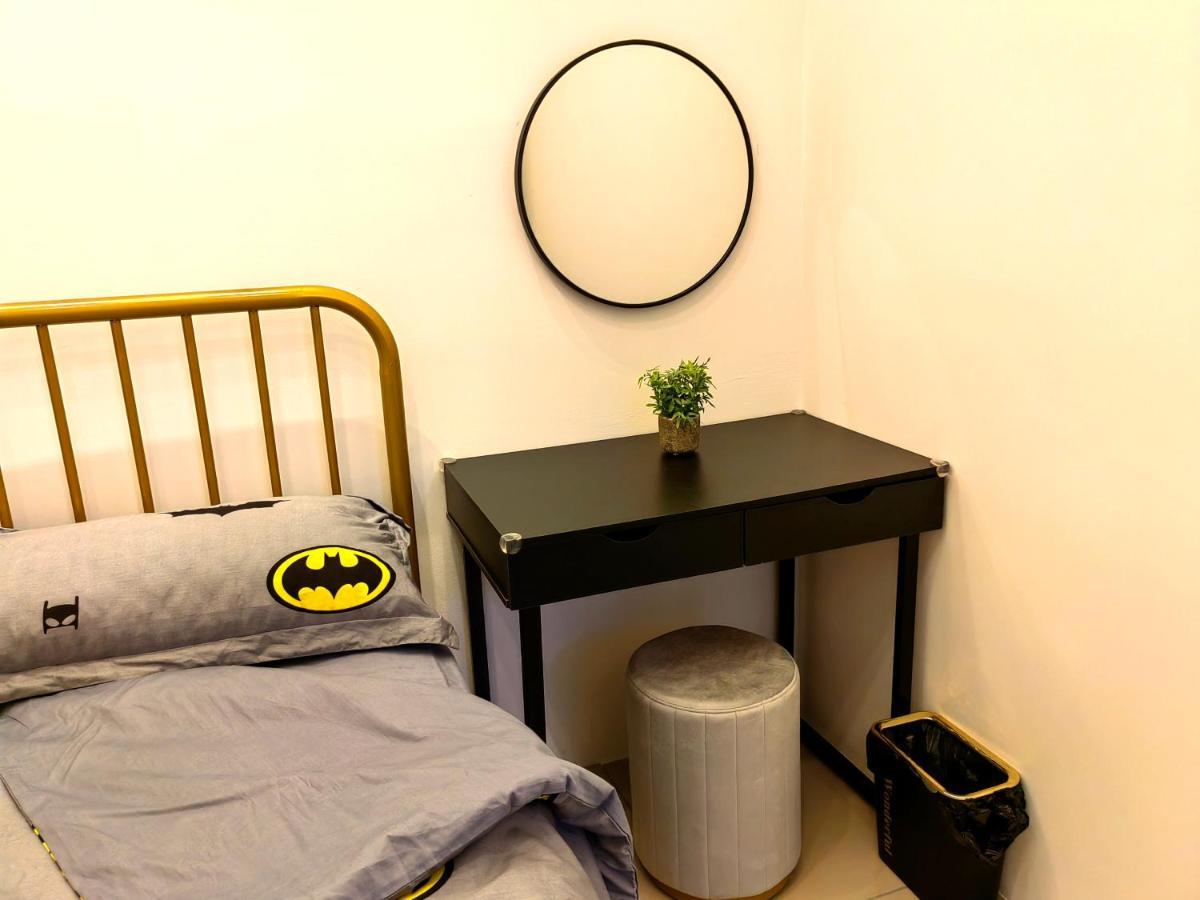 8Scape Residences Batman Vs Ironman@Lsy Home & Leisure ยะโฮร์บาห์รู ภายนอก รูปภาพ