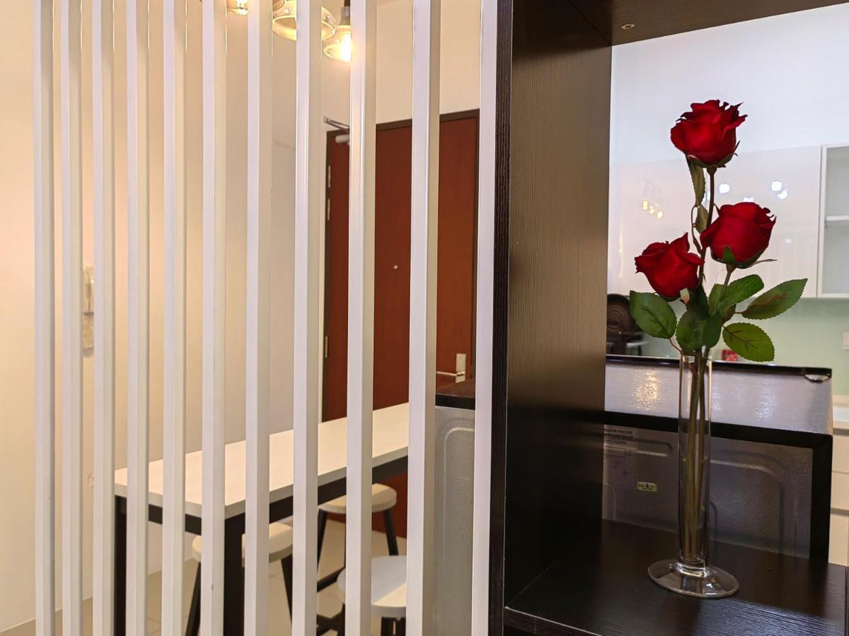 8Scape Residences Batman Vs Ironman@Lsy Home & Leisure ยะโฮร์บาห์รู ภายนอก รูปภาพ