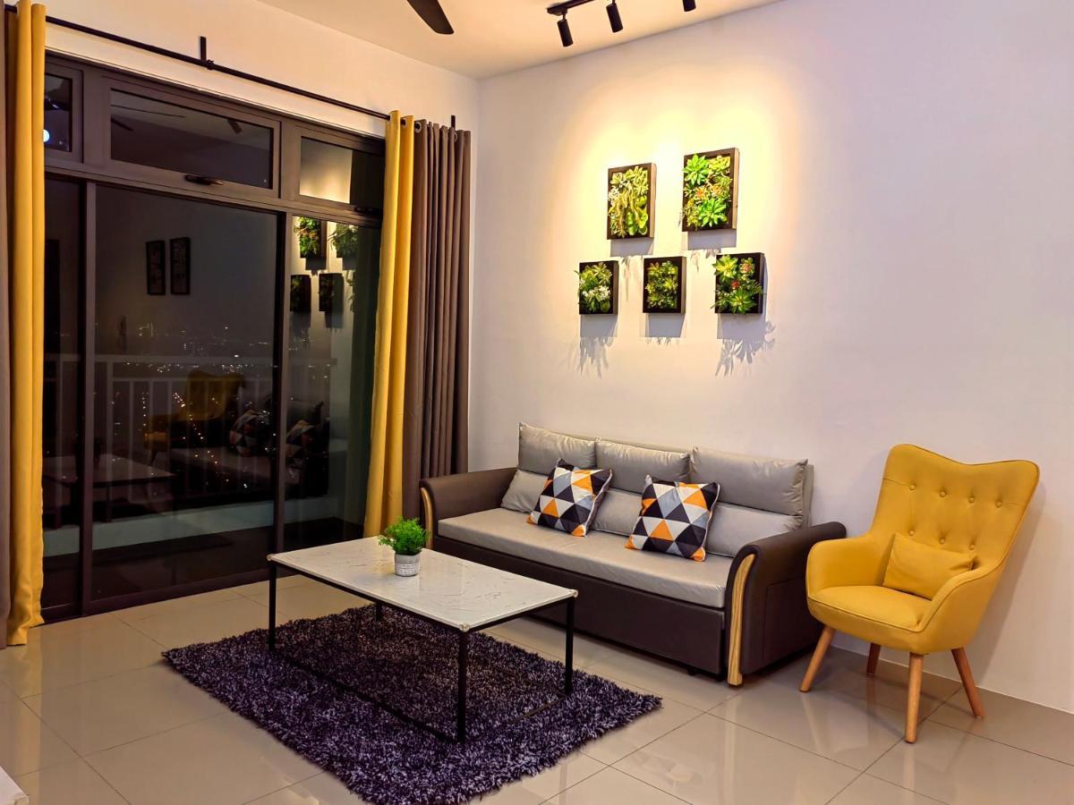 8Scape Residences Batman Vs Ironman@Lsy Home & Leisure ยะโฮร์บาห์รู ภายนอก รูปภาพ