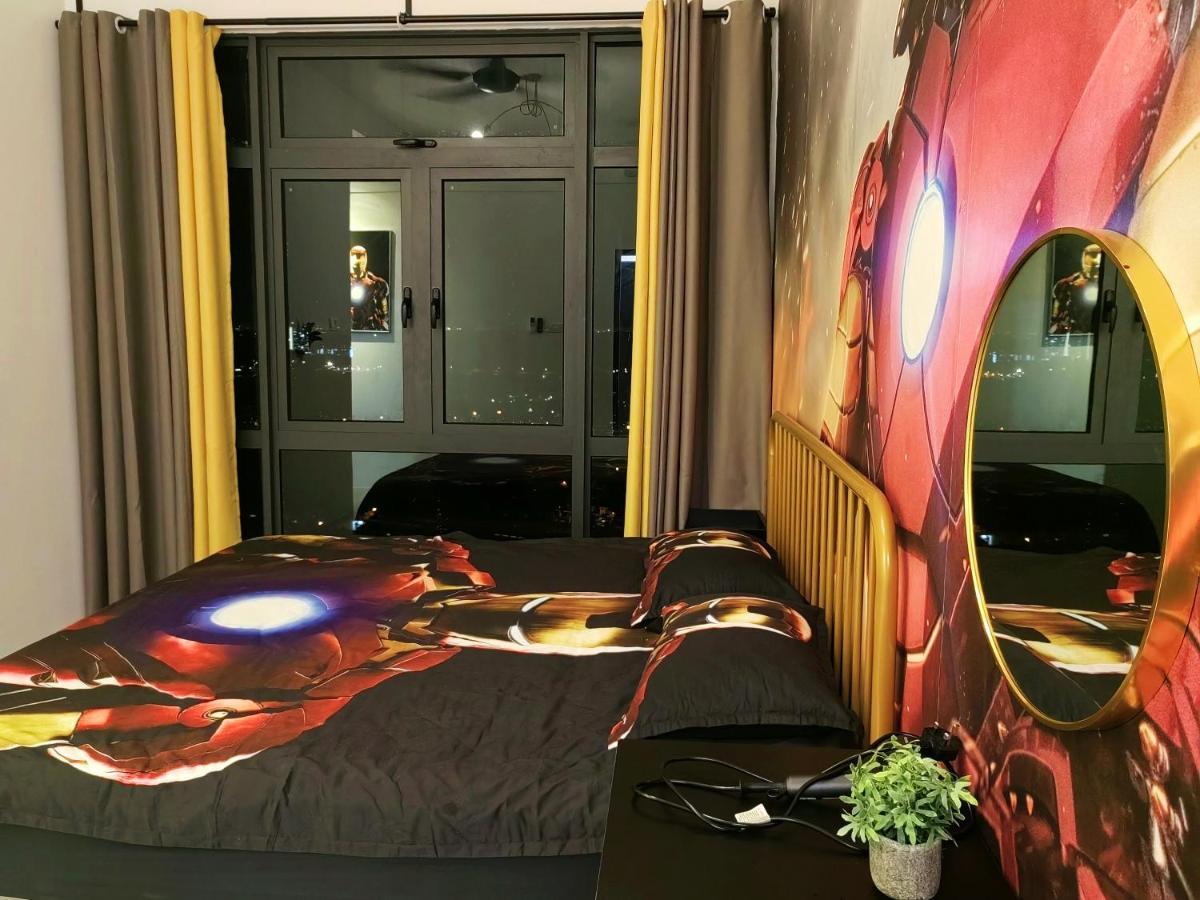 8Scape Residences Batman Vs Ironman@Lsy Home & Leisure ยะโฮร์บาห์รู ภายนอก รูปภาพ